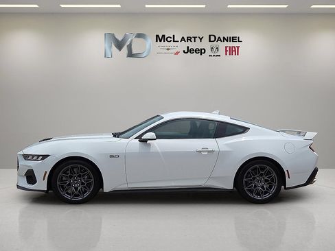 Used 2024 Ford Mustang GT Premium w/ GT Performance Package RWD image 3