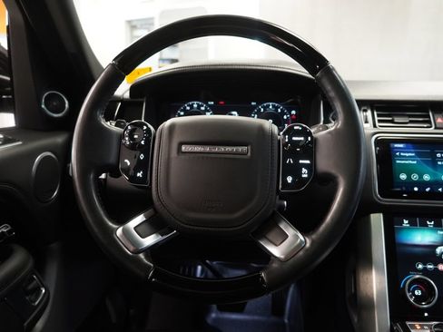 Used 2019 Land Rover Range Rover Supercharged AWD/4WD image 21