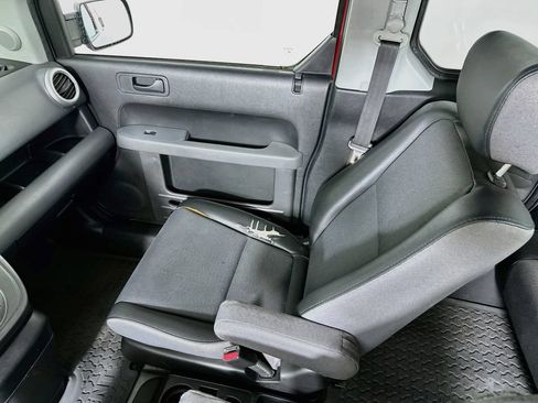 Used 2006 Honda Element EX image 21