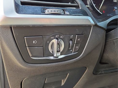 Used 2019 BMW X3 sDrive30i image 25