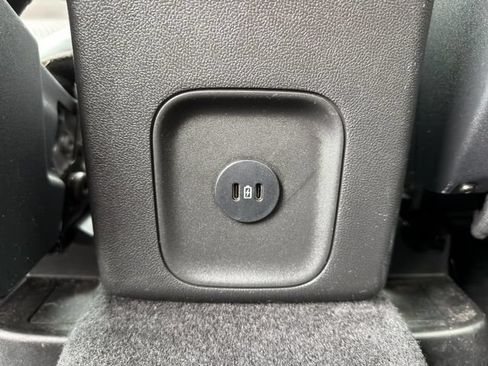 Used 2024 Ford Escape ST-Line w/ Tech Pack #1 FWD image 16