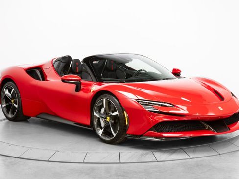Certified 2023 Ferrari SF90 Spider image 9