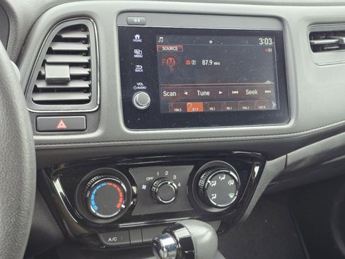 Used 2022 Honda HR-V Sport image 24