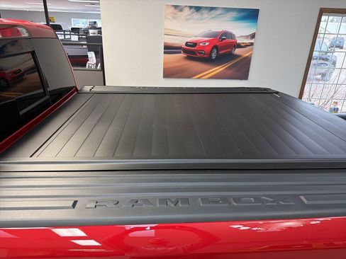 New 2026 RAM 1500 Laramie AWD/4WD image 26