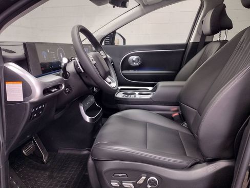 New 2026 Hyundai Ioniq 9 Calligraphy image 29