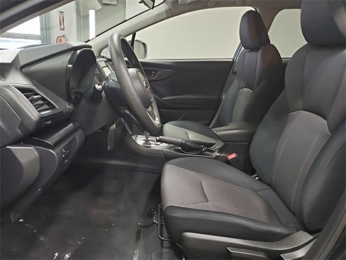 Used 2023 Subaru Crosstrek 2.0i image 10