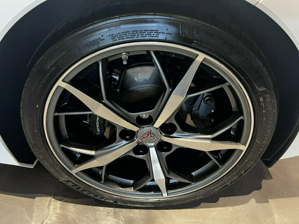 Used 2021 Chevrolet Corvette Stingray Premium Conv RWD image 41