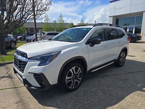 Used 2025 Subaru Ascent Limited w/ Popular Package #2 image 11