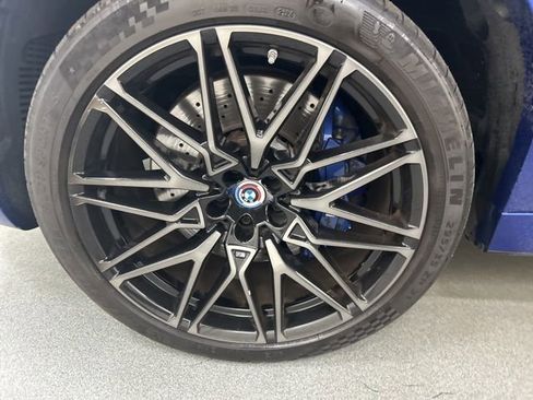 Used 2022 BMW X6 M w/ Competition Package image 33