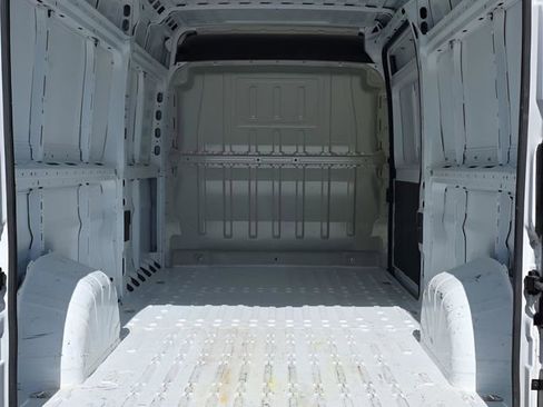 Used 2022 RAM ProMaster 2500 image 15