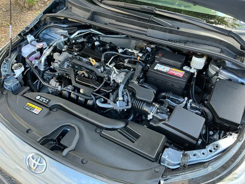 Certified 2026 Toyota Corolla SE w/ SE Package FWD image 22