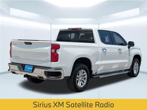 Used 2025 Chevrolet Silverado 1500 LTZ w/ Z71 Off-Road Package AWD/4WD image 6
