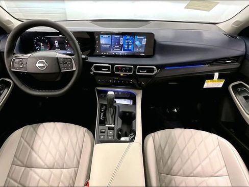 New 2026 Nissan Sentra SL w/ Floor Mat Package FWD image 6