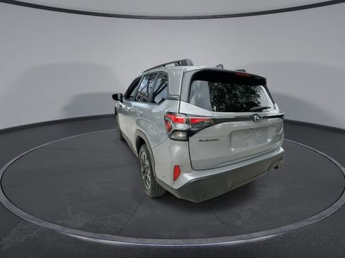 Certified 2025 Subaru Forester Premium AWD/4WD image 6