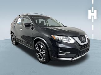 Used 2019 Nissan Rogue SV w/ Premium Package FWD video 1