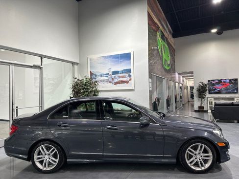 Used 2013 Mercedes-Benz C 250 Sedan image 18