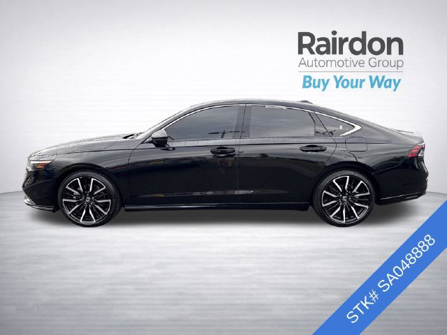 Certified 2025 Honda Accord Touring image 4