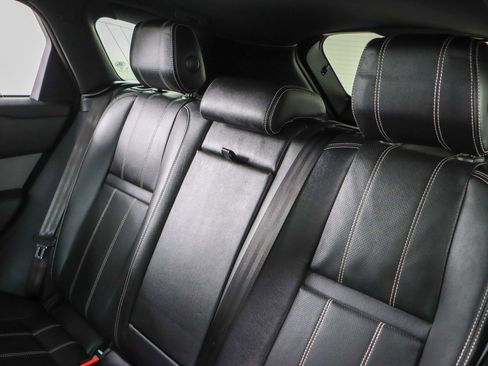 Used 2022 Land Rover Range Rover Velar R-Dynamic S image 25