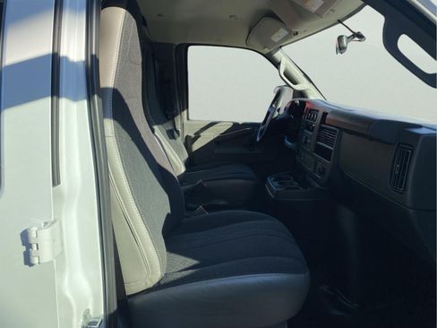 Used 2025 GMC Savana 2500 w/ Driver Convenience Package RWD image 30