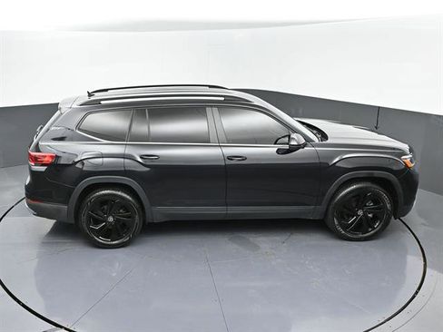 Used 2022 Volkswagen Atlas SE FWD image 45