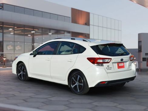 Used 2019 Subaru Impreza 2.0i Premium image 4