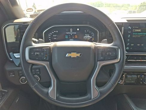 Used 2022 Chevrolet Silverado 1500 LTZ AWD/4WD image 20