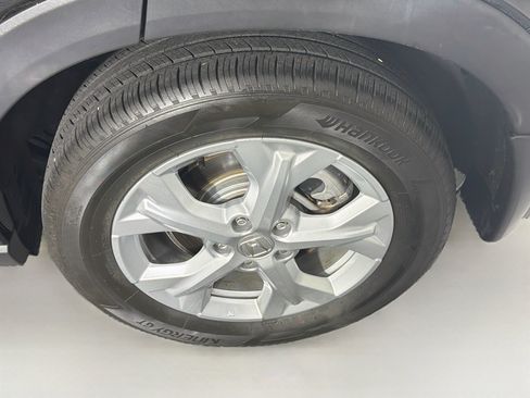 Used 2024 Honda HR-V LX image 11