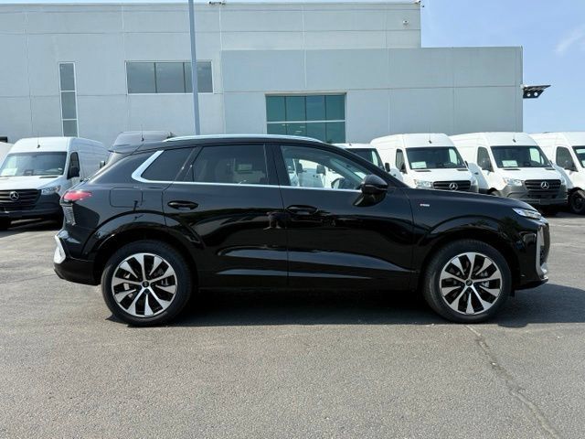 New 2026 Audi Q3 quattro 2.0T AWD/4WD image 8