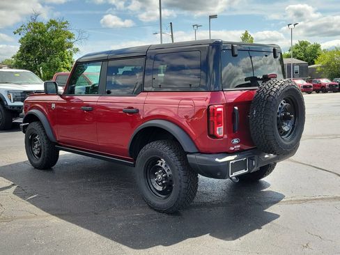 New 2026 Ford Bronco Big Bend w/ Black Diamond Package AWD/4WD image 6
