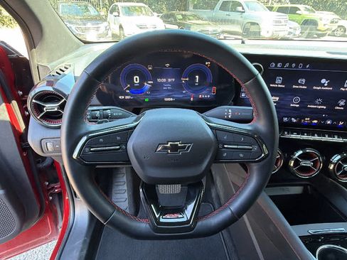 Used 2024 Chevrolet Blazer EV RS AWD/4WD image 15