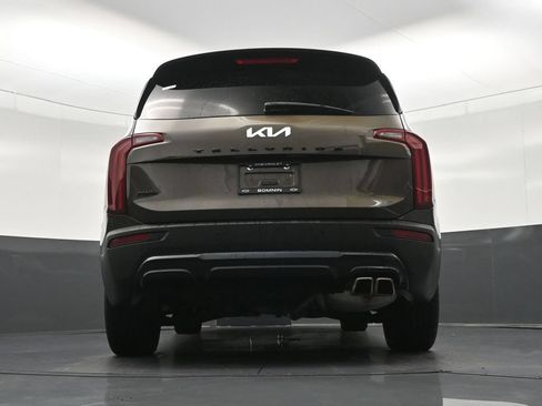 Used 2022 Kia Telluride SX w/ Nightfall Edition Package AWD/4WD image 27