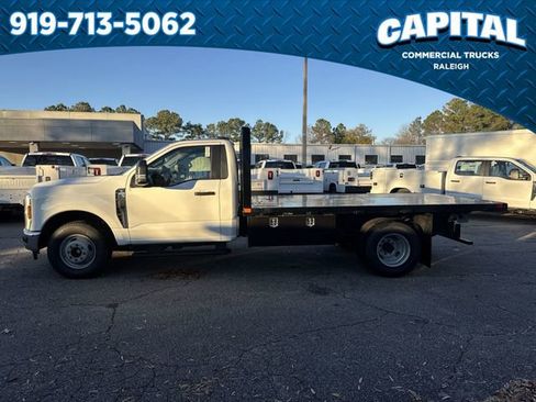 New 2025 Ford F350 XL w/ XL Chrome Package image 5