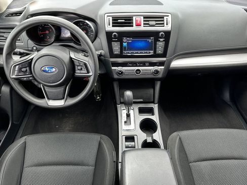 Used 2018 Subaru Outback 2.5i AWD/4WD image 14