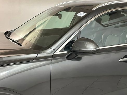 Used 2025 Genesis GV70 2.5T AWD/4WD image 25