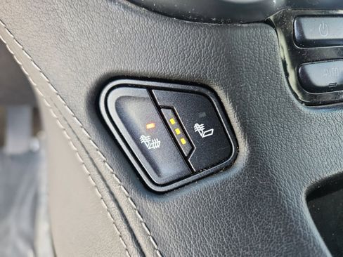 Used 2016 Chevrolet Tahoe LT w/ Luxury Package image 30