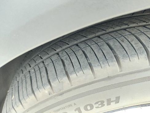 Certified 2024 Kia Sportage EX FWD image 9