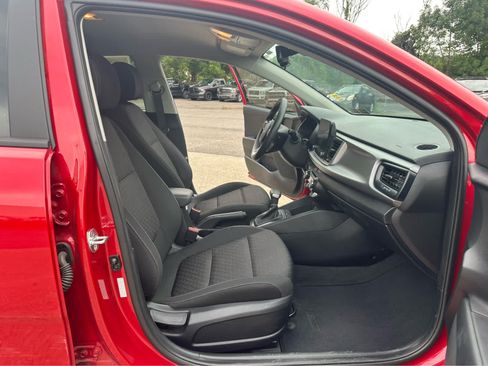 Used 2022 Kia Rio S w/ Technology Package FWD image 18