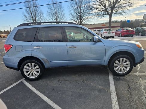 Used 2011 Subaru Forester 2.5X Limited w/ Protection Group 3 image 7