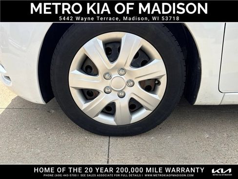 Used 2016 Kia Forte LX FWD image 10