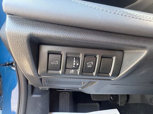 Used 2025 Subaru Outback Wilderness w/ Wilderness Package AWD/4WD image 18
