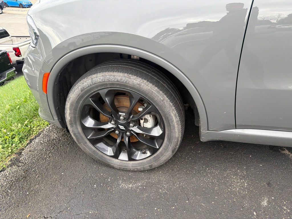 Used 2025 Dodge Durango GT AWD/4WD image 8