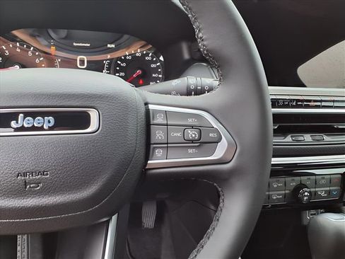 New 2026 Jeep Compass Limited AWD/4WD image 21