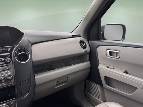 Used 2015 Honda Pilot Touring image 17