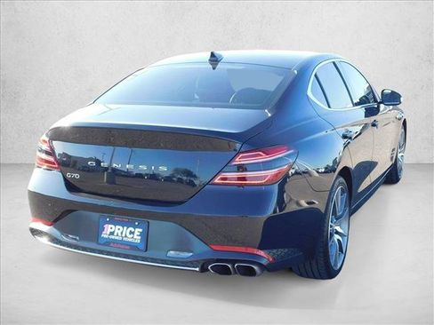 Used 2023 Genesis G70 2.0T RWD image 9