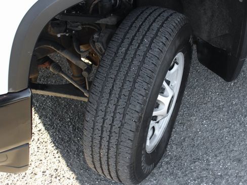 Used 2021 Chevrolet Silverado 2500 W/T image 34