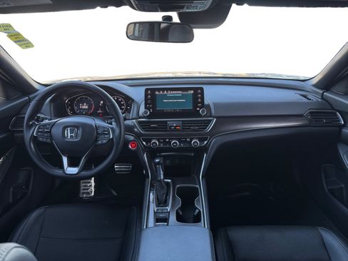 Used 2021 Honda Accord Sport image 10