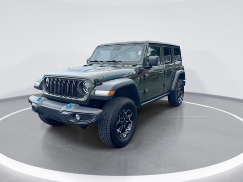 Used 2024 Jeep Wrangler Unlimited Rubicon 4xe AWD/4WD image 8