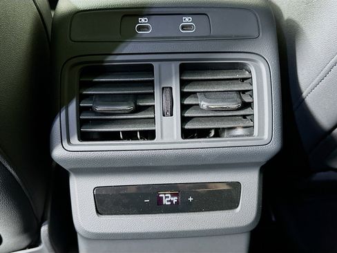 New 2025 Audi Q5 Premium image 25