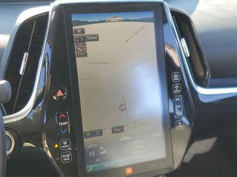 Used 2019 Toyota Prius L Eco image 18