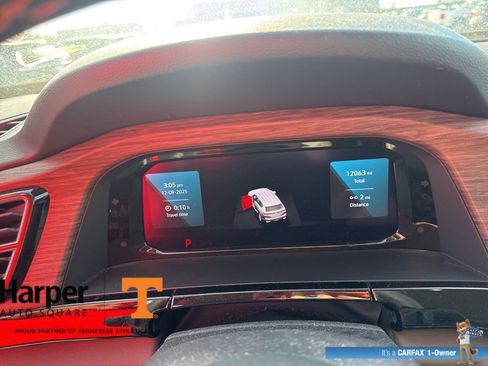 Used 2025 Volkswagen Atlas SEL image 15